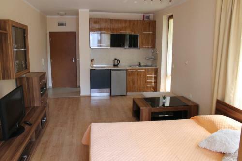 Solar Apartments Chateau Valon