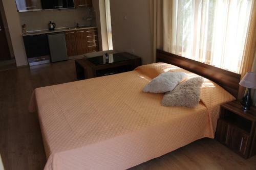 Solar Apartments Chateau Valon