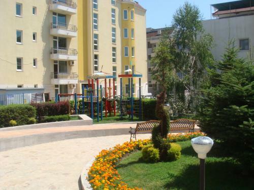 Elite 4 Sunray Apartments
