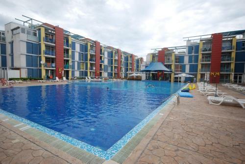 Elite 4 Sunray Apartments