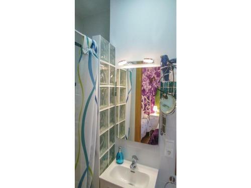 Six-bedroom Holiday Home In Sayalonga