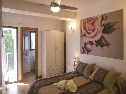 Six-bedroom Holiday Home In Sayalonga