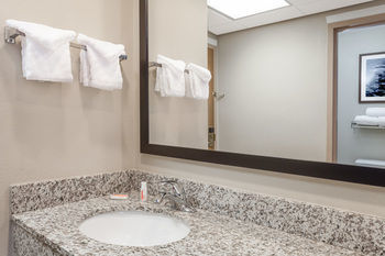 Hotel Days Inn South