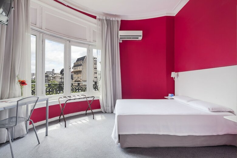 Hotel Crisol Mundial