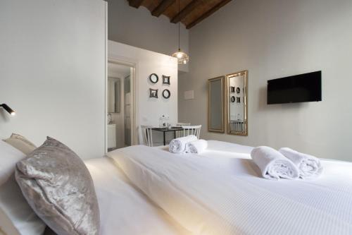 Apartamento En Ferran By The Streets