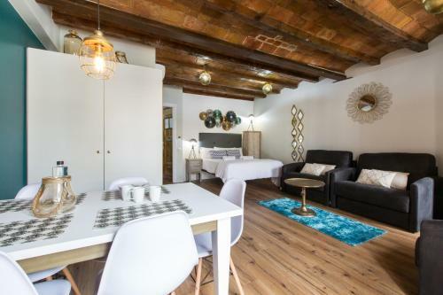 Apartamento En Ferran By The Streets