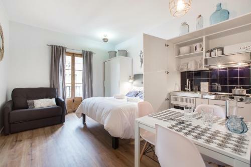 Apartamento En Ferran By The Streets