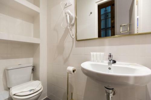 Apartamento En Ferran By The Streets