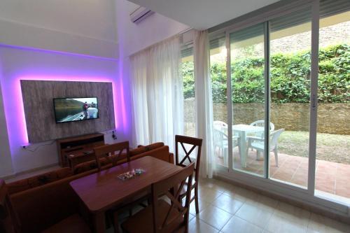 Ca�os Costa Apartments