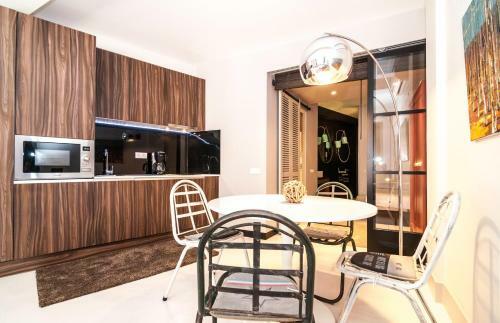Apartamento Chic Rentals Chueca- Calle Farmacia