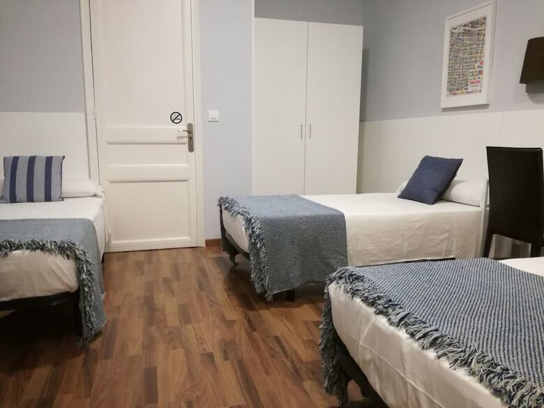 Hostal Lesseps