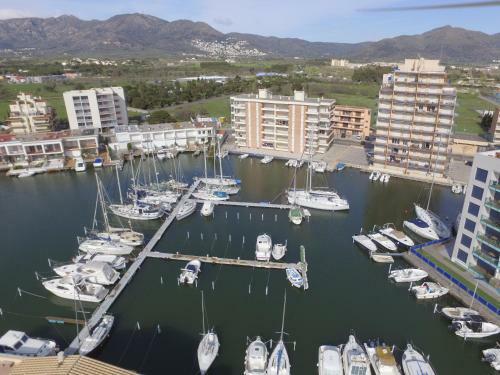 Rnet - Apartments Roses Port Trebol