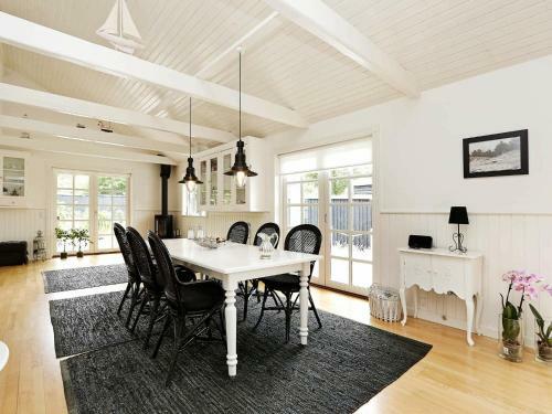 Three-bedroom Holiday Home In Gilleleje 16