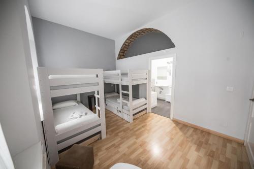 Hostal Factory Rooms Tarifa