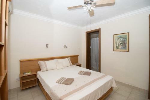 Santa Maria Villa Apartments