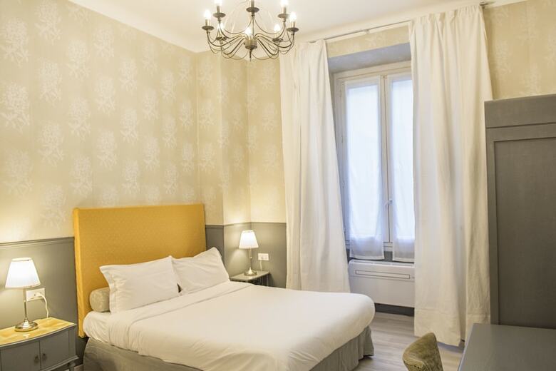 Hostal La Piazzetta Rooms