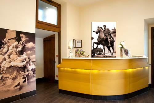 Hostal La Mongolfiera Rooms In Navona