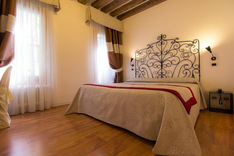 Hotel Antigo Trovatore