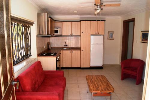 Santa Maria Villa Apt (a)