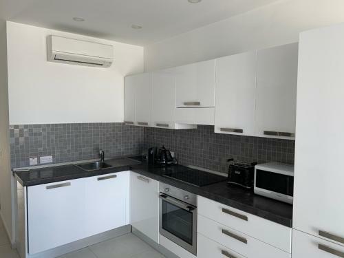 Apartamento Sea View Penthouse Mellieha Bay