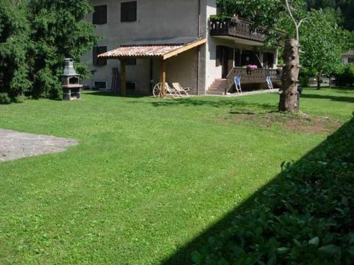 Apartments In Pieve Di Ledro/ledrosee 22646