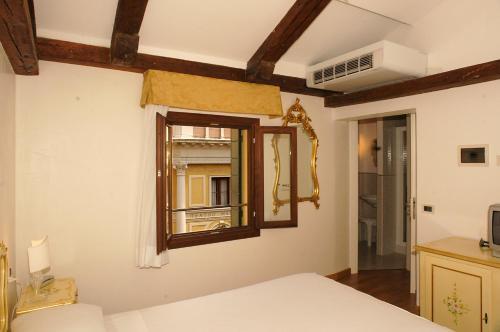 Hostal Guest House Al Milion