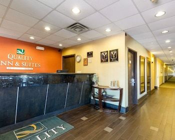Hotel Quality Inn & Suites