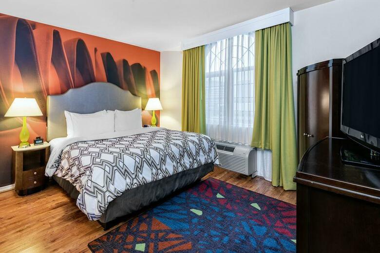 Hotel Indigo Houston At The Galleria