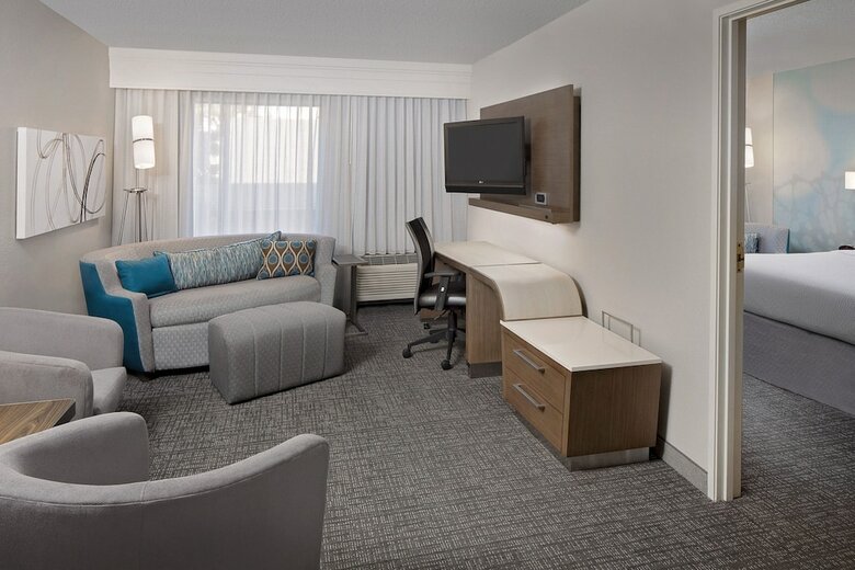 Hotel Courtyard By Marriott Houston Westchase