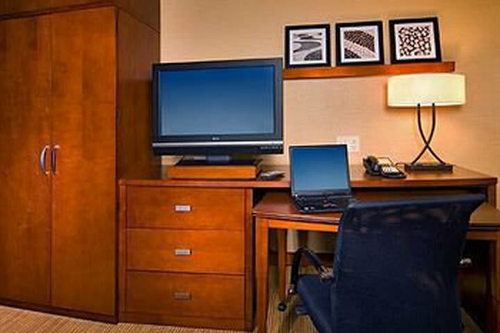 Hotel Courtyard By Marriott Houston Westchase