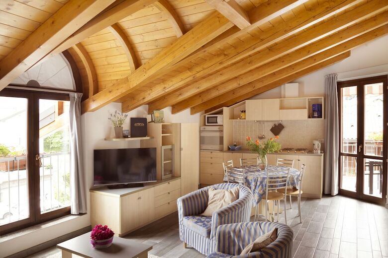 Apartamento Residence Domaso - Resort & Spa