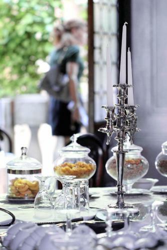 Hostal Palazzetto Pisani Grand Canal