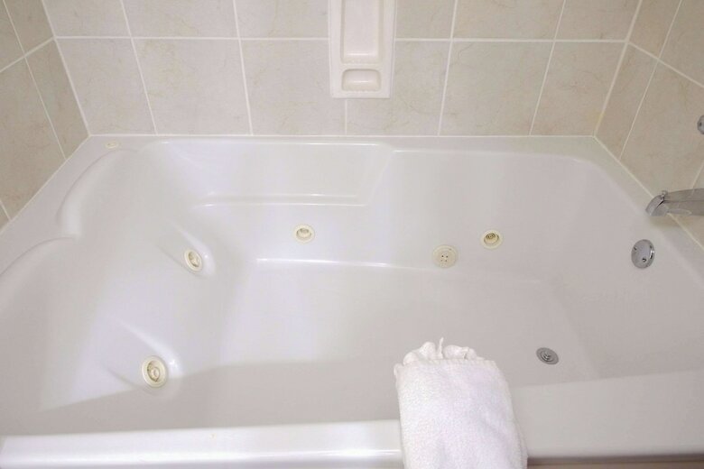 Hotel Comfort Suites Alpharetta