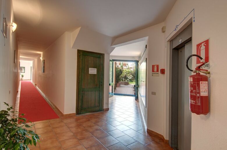 Apartamento Residence I Mirti Bianchi
