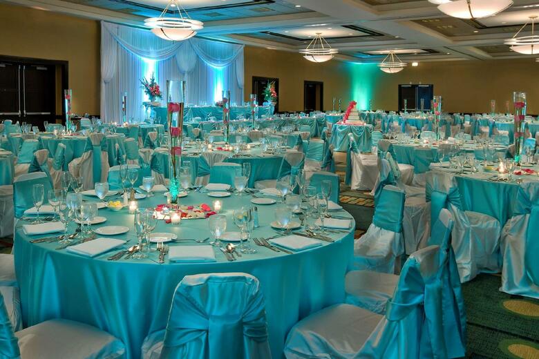 Hotel Doubletree Guests Suites & Conference Center