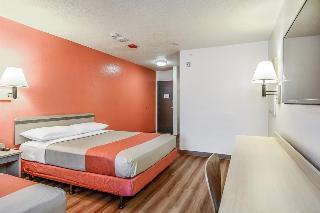 Hotel Motel 6 Boston Framingham