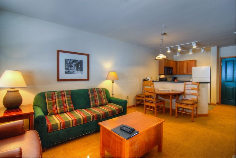 Hotel Zephyr Mountain Lodge