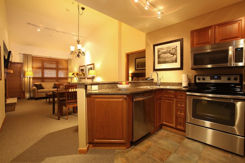 Hotel Zephyr Mountain Lodge