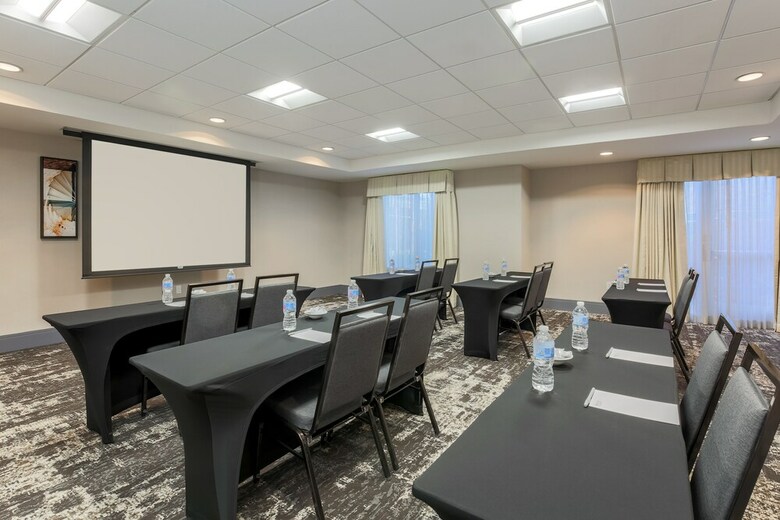 Hotel Hilton Garden Inn Melville