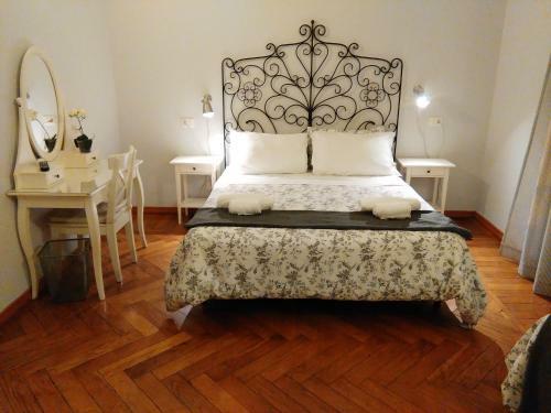 Hostal Villa Borghese Guest House