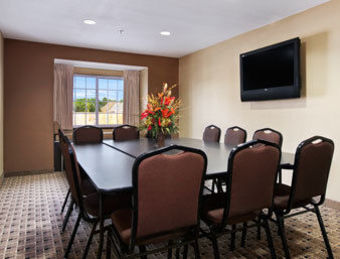 Hotel Microtel Inn & Suites