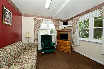 Hotel Americas Best Value Inn