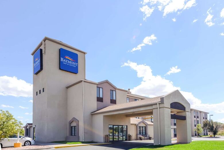 Hotel Baymont By Wyndham Pueblo