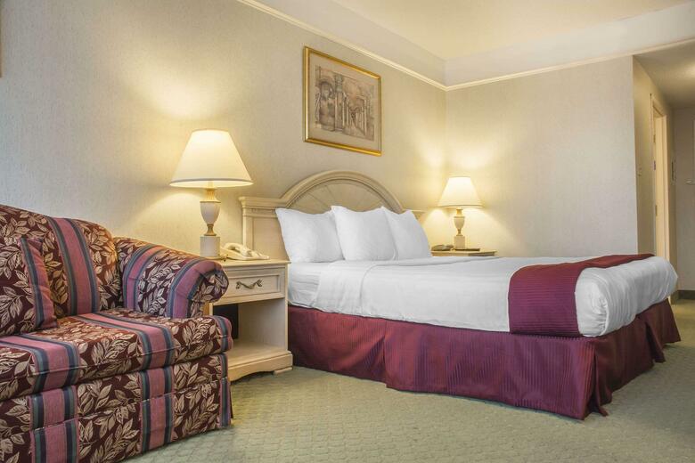 Clarion Hotel & Conference Centre