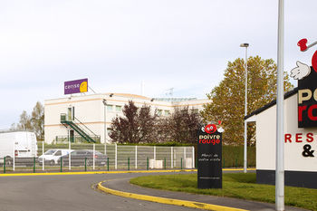 Hotel H�tel Cerise Lens
