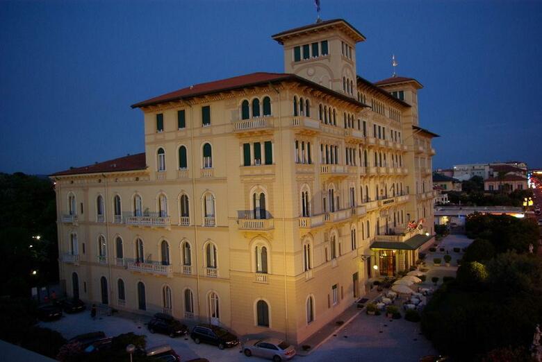 Bw Premier Collection Grand Hotel Royal