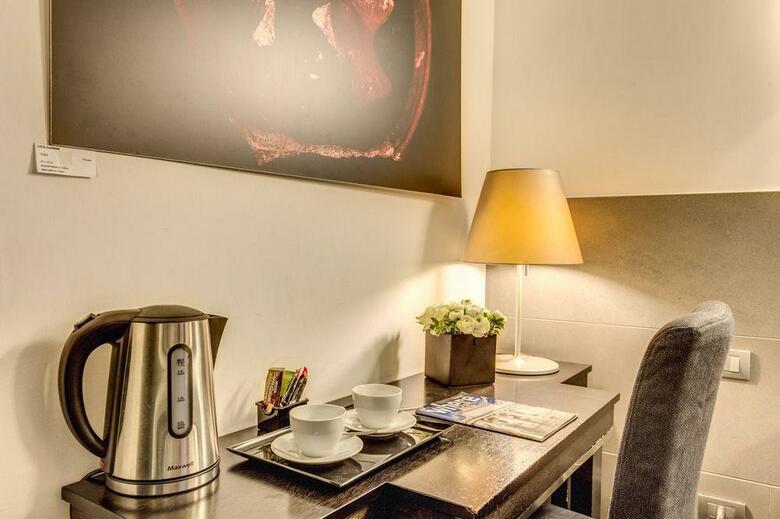 Hostal Residenza A The Boutique Art Hotel
