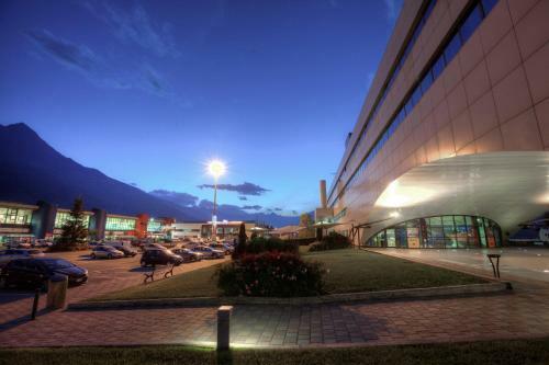 Hotel Express Aosta East