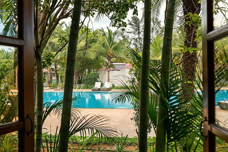 Hotel Chariot Beach Resort