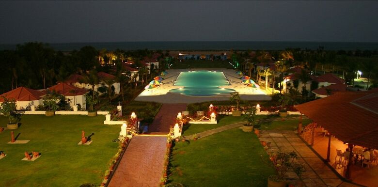 Hotel Chariot Beach Resort